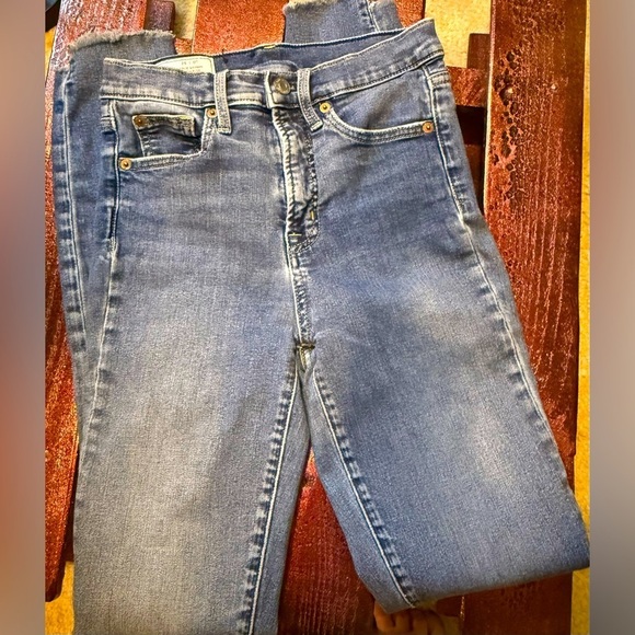 GAP Blue Skinny Jeans High Rise; 0/25 - Picture 5 of 6